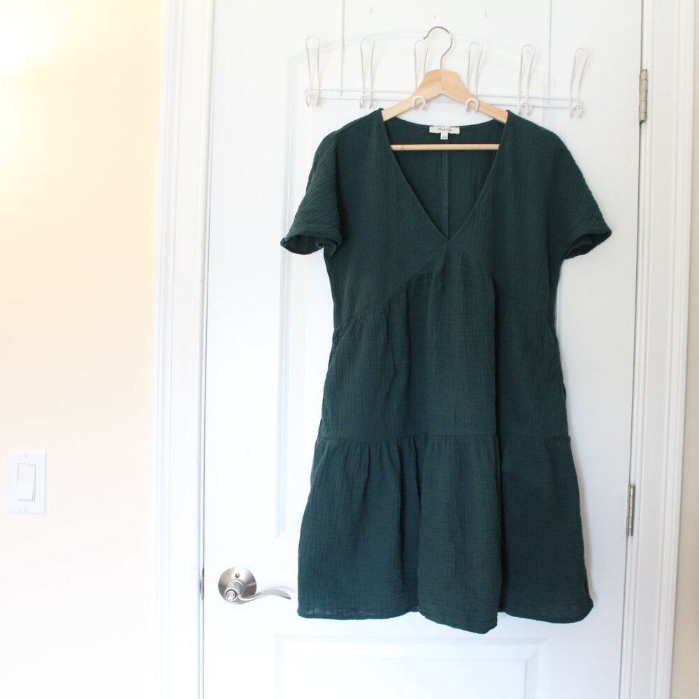 Madewell Lightspun Popover Tiered Mini Dress S v neck green Smoky Spruce